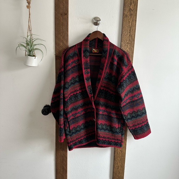 Vintage Alps Womans Medium Red Geometric Tribal Wool Jacket made in USA - Picture 3 of 15
